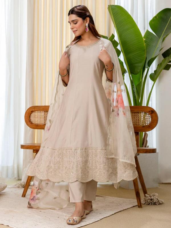 VP 9813 G Embroidred Kurta Sets with Sequins Work Women Suits